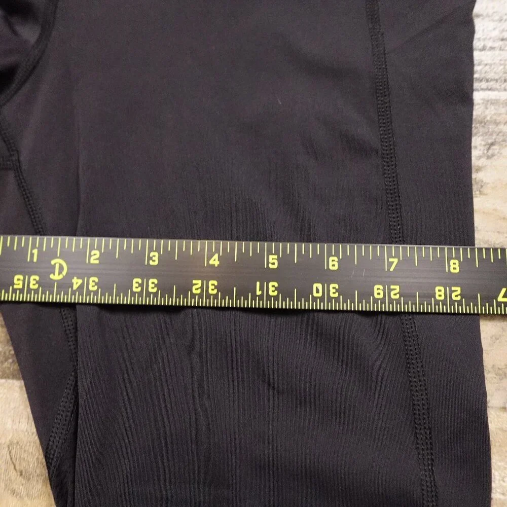 Lululemon Pace rival crop leggings women's 6 black‎